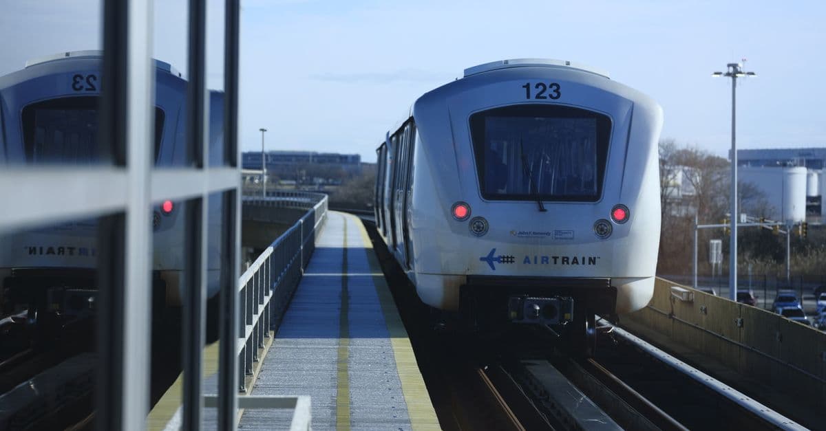 Is the Delhi Airport Express Worth It?
